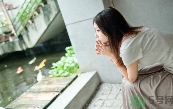 月經(jīng)推遲怎么辦？月經(jīng)推遲是什么原因？