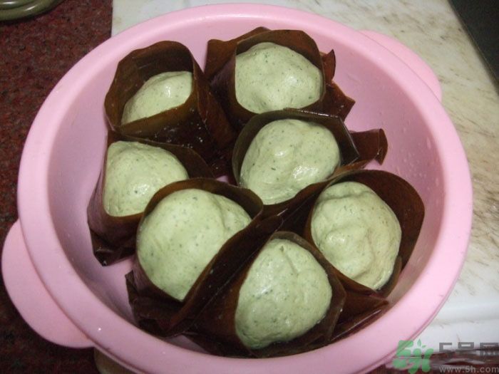 客家艾粄怎么做呢？艾粄怎么做才好吃？