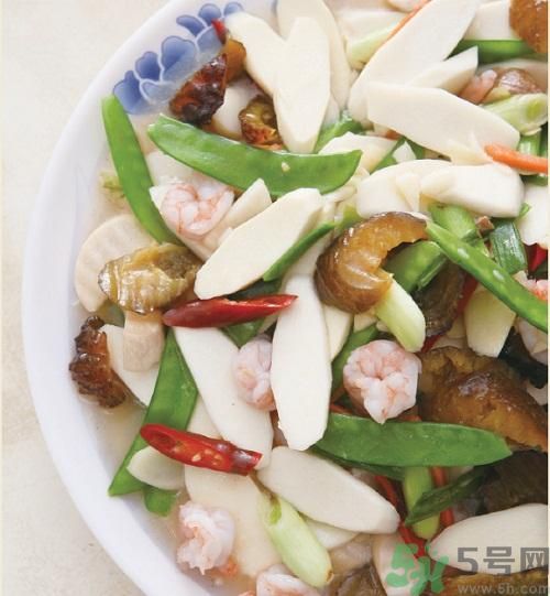 地皮菜可以炒山藥嗎？地皮菜炒山藥能吃嗎？