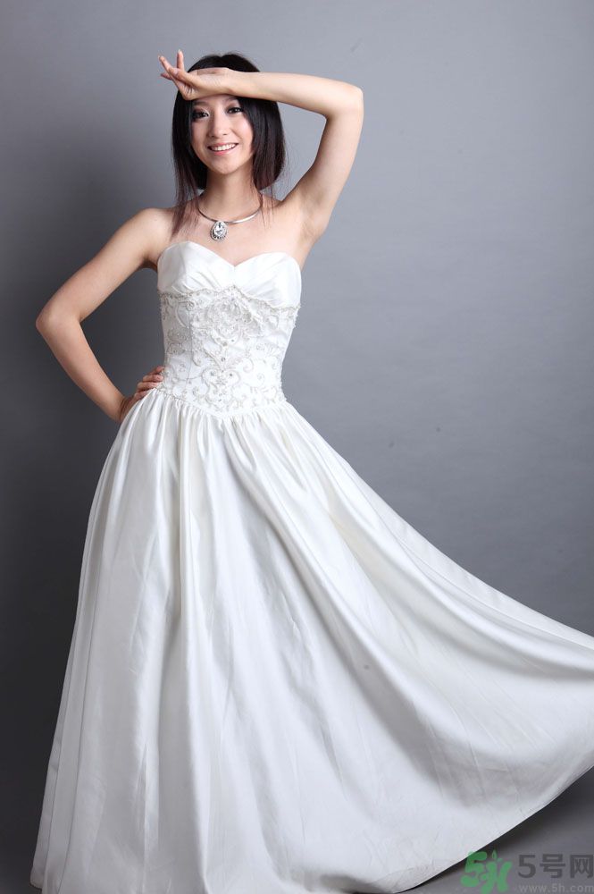 女生為什么看起來比男生高？女生的平均身高是多少？