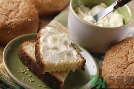 膽固醇高不能吃什么食物？膽固醇高可以吃雞蛋嗎？