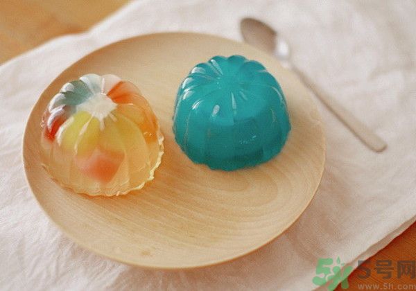 果凍吃多了好嗎？哪些食物含有添加劑？