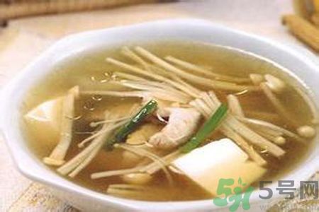 春季喝什么湯好？春季喝什么湯養(yǎng)生？