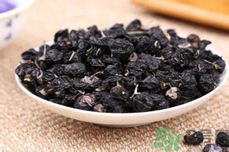 黑枸杞有什么功效？黑枸杞的好處有哪些？