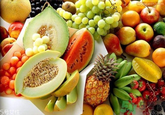 吃蘋果皮有什么好處？吃蘋果能防老嗎？