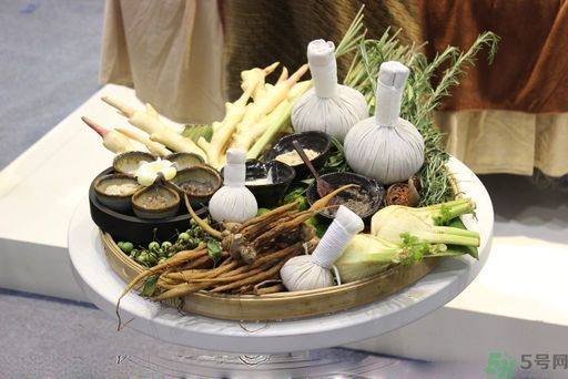 胃潰瘍吃什么藥？調(diào)理胃潰瘍的藥有哪些？