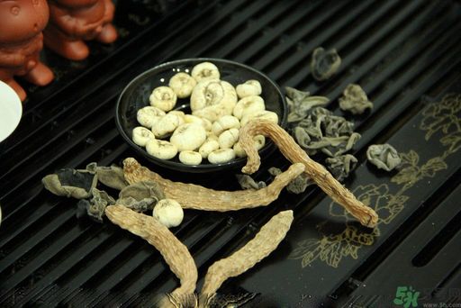 胃潰瘍吃什么藥？調(diào)理胃潰瘍的藥有哪些？