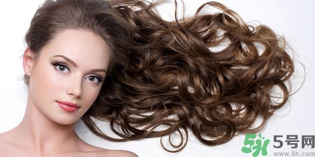 護(hù)發(fā)小妙招有哪些？怎么養(yǎng)頭發(fā)會(huì)黑亮？