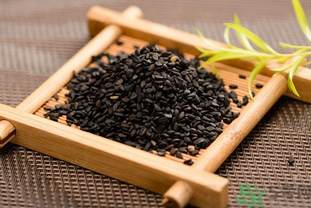 黑芝麻怎么吃可以治白發(fā)？黑芝麻真的能治白頭發(fā)？
