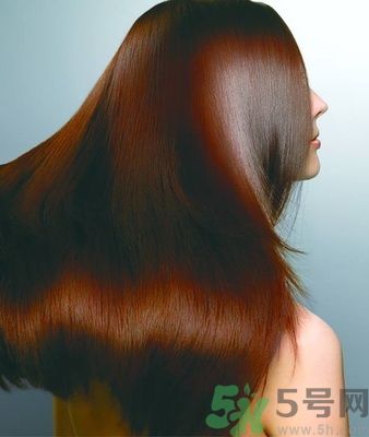 頭發(fā)干枯是為什么？頭發(fā)干枯的原因？