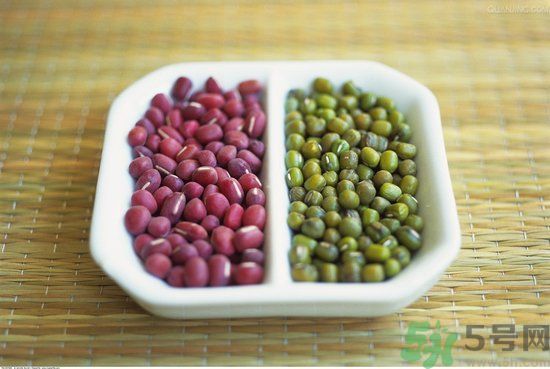 胃潰瘍不能吃什么食物？胃潰瘍不能吃什么？