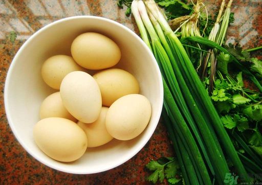 痛風(fēng)能吃雞蛋嗎？痛風(fēng)吃雞蛋好嗎？