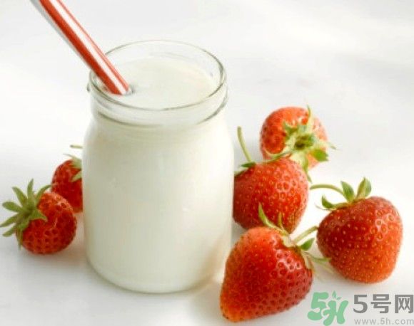 痛風(fēng)可以喝酸奶嗎？痛風(fēng)喝酸奶好嗎？