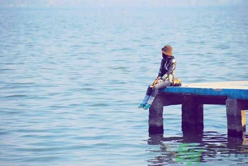 90后女孩癱瘓后出版25萬字 女人要怎樣生活最好？