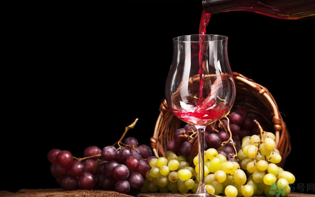 痛風(fēng)可以喝紅酒嗎？痛風(fēng)喝紅酒好嗎？