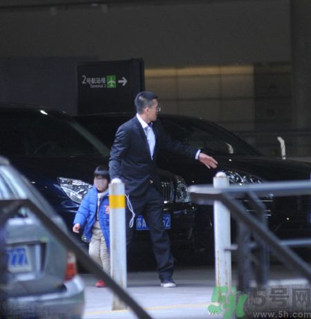 黃圣依和楊子離婚了嗎？黃圣依和楊子什么關(guān)系？