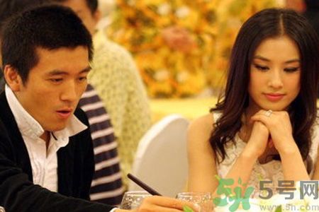 黃圣依和楊子離婚了嗎？黃圣依和楊子什么關(guān)系？