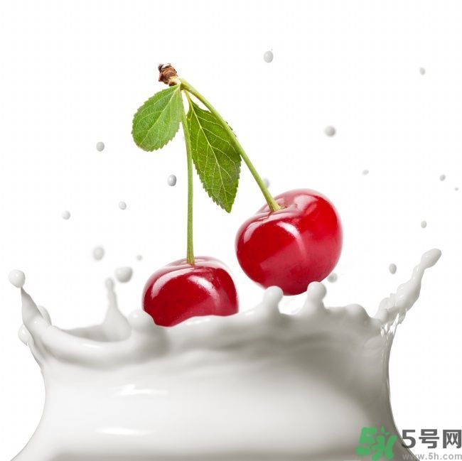 吃肉可以喝酸奶嗎？喝酸奶好不好？