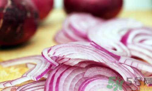 洋蔥是回奶的嗎?洋蔥可以回奶嗎?.jpg 洋蔥是回奶的嗎?洋蔥可以回奶嗎?.jpg