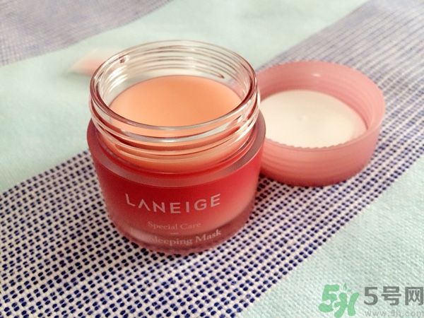 蘭芝的唇膜怎么樣？蘭芝唇膜好用嗎？