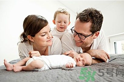 公婆給兒媳寫催生信生二孩,公婆催生二胎怎么辦? 公婆給兒媳寫催生信生二孩,公婆催生二胎怎么辦?