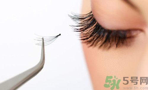 為什么種睫毛眼睛會發(fā)腫?種睫毛眼睛腫了怎么辦? 為什么種睫毛眼睛會發(fā)腫?種睫毛眼睛腫了怎么辦?