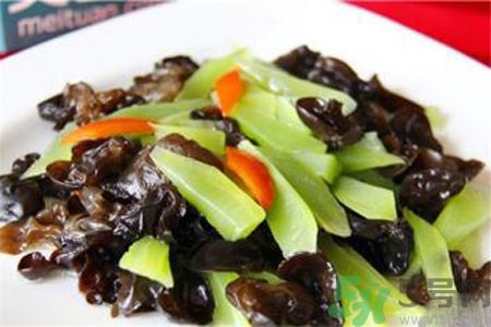 萵筍可以和木耳一起炒嗎？萵筍和木耳一起炒好嗎？