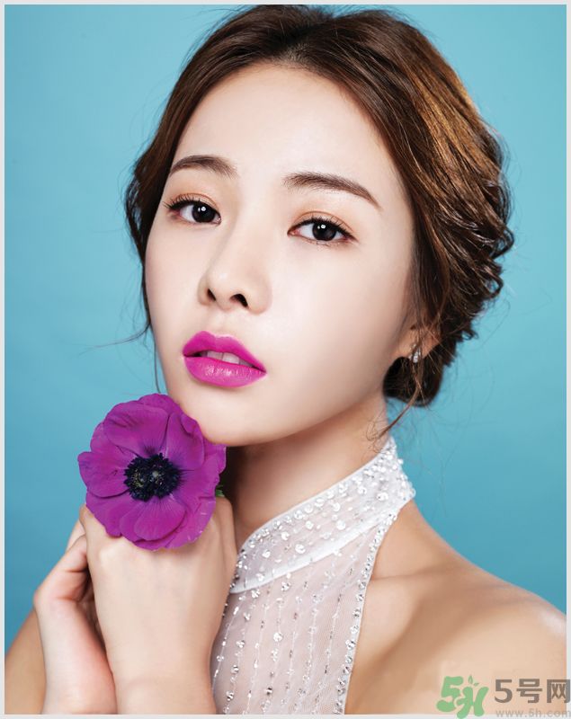 唇色發(fā)白是怎么回事？唇色發(fā)白怎么辦？