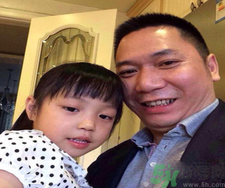 小四月是誰？小四月的爸爸是誰？