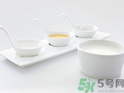 牛奶和酸奶哪個(gè)更加健康？牛奶和酸奶哪個(gè)更好？