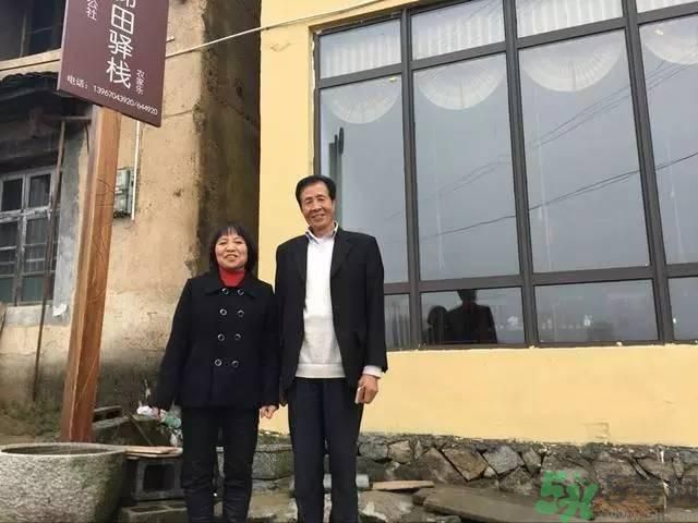 浙江富翁棄億萬資產(chǎn)與農(nóng)婦結(jié)婚  怎樣追求真愛才好？