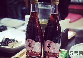 桑葚可以泡酒嗎?桑葚能泡酒嗎?.png 桑葚可以泡酒嗎?桑葚能泡酒嗎?.png