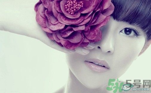 怎么快速畫出敲門妝？敲門妝要怎么畫？