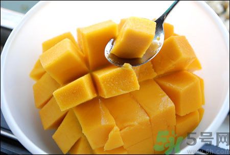 引完產(chǎn)能吃芒果嗎？引完產(chǎn)吃芒果好不好？