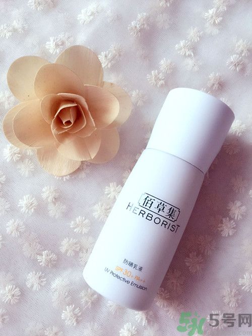 干性皮膚用佰草集防曬霜哪個(gè)好？干性皮膚用佰草集防曬霜好嗎？