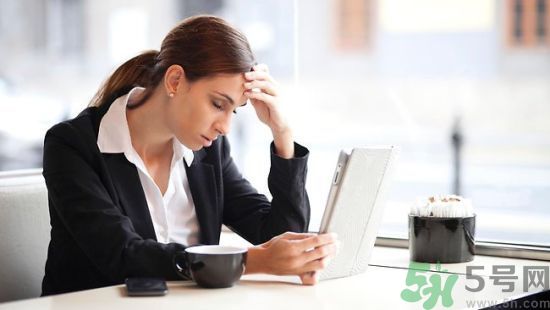 工作壓力大吃什么緩解？工作壓力大怎么調(diào)節(jié)？