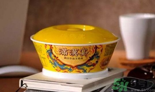 滿(mǎn)漢宴方便面多少錢(qián)一桶？滿(mǎn)漢宴方便面多少錢(qián)一箱？