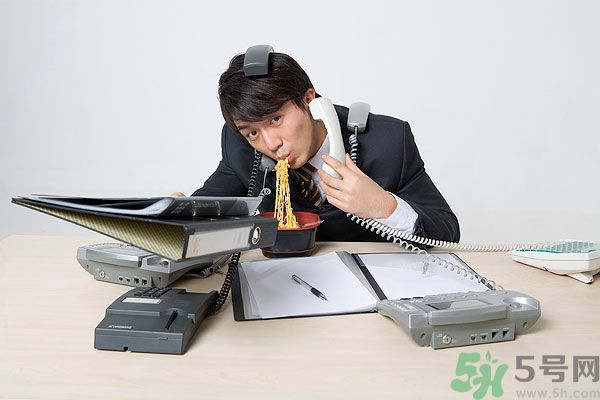 滿漢宴方便面煮著吃泡著吃哪個好？