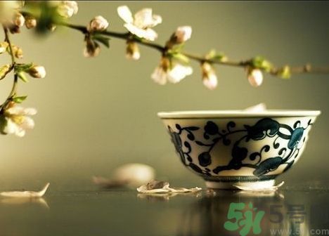 春天喝什么茶養(yǎng)生最好？春天喝茶要注意什么？