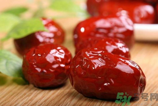 紅棗吃多了會(huì)上火嗎？吃紅棗要注意什么？