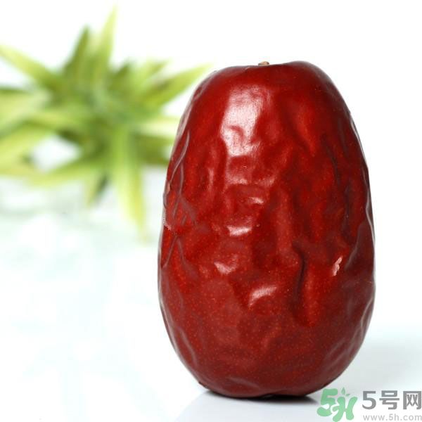 紅棗吃多了會(huì)上火嗎？吃紅棗要注意什么？