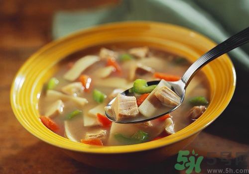 春季去濕喝什么湯好？煲什么湯有效去濕？