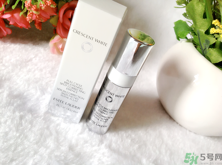 雅詩蘭黛晶透沁白淡斑乳液怎么樣？