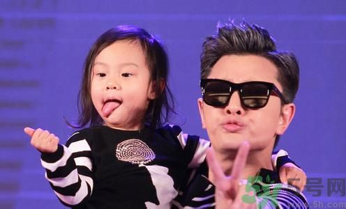 甜馨為什么不再上節(jié)目？甜馨不再上節(jié)目的真相？