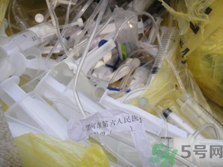 醫(yī)療垃圾做成一次性餐具是怎么回事？醫(yī)療垃圾的危害有哪些？
