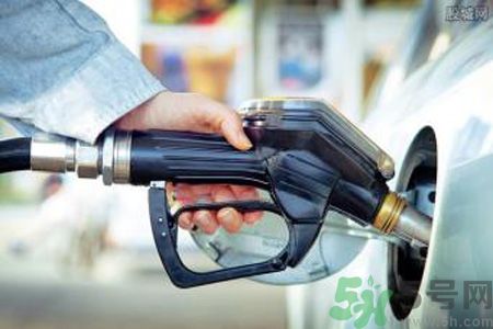 加油要使用燃油添加劑嗎？加油新騙局燃油寶