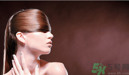 為什么頭發(fā)越來越油？頭發(fā)應(yīng)該幾天洗一次？