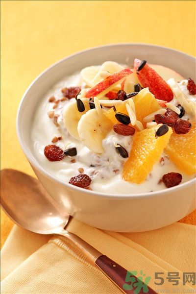 香蕉和酸奶能一起吃嗎？香蕉和酸奶一起吃減肥嗎？