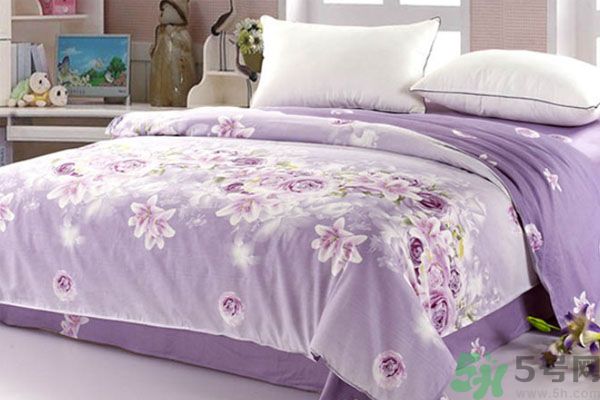 多久曬一次被子才好？曬被子要注意什么？