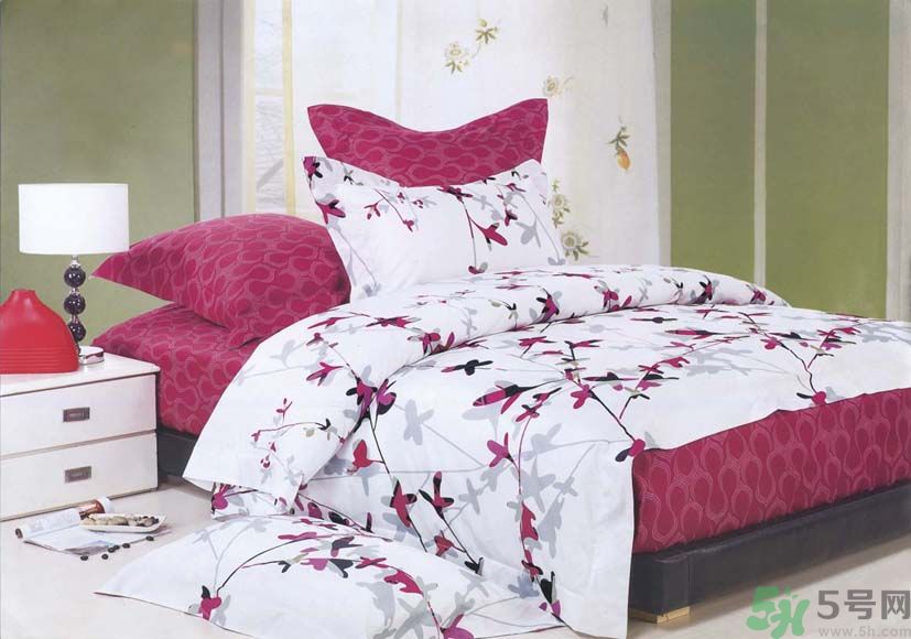 床單多久換洗一次才好？床單用什么樣的才最好？